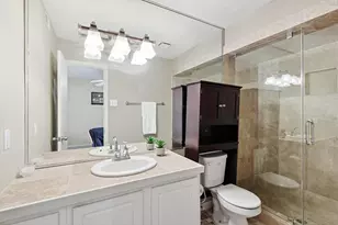 5916 Sandhurst Ln, Dallas, TX 75206 - Photo 9