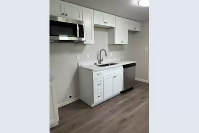 407 N Justin Avenue #Unit D, Dallas, TX 75211 - Photo 1