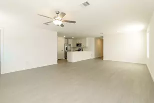 2744 Ctr Crk Ln, Fort Worth, TX 76108 - Photo 5