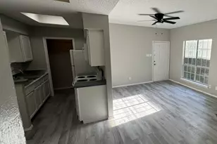 3209 Norwalk Ave, Dallas, TX 75220 - Photo 9