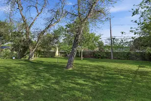 6766 Mike Dr, North Richland Hills, TX 76180 - Photo 23