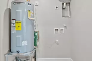 1058 E Reno Rd, Reno, TX 76020 - Photo 19