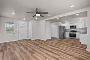 1058 E Reno Rd, Reno, TX 76020 - Photo 9