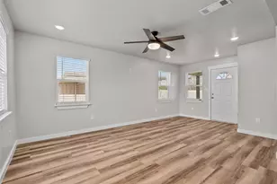 1058 E Reno Rd, Reno, TX 76020 - Photo 7