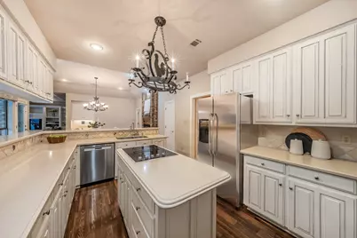 2908 Oak Trail Court, Dalworthington Gardens, TX 76016 - Photo 13