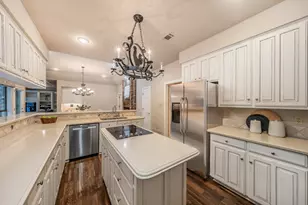 2908 Oak Trail Ct, Dalworthington Gardens, TX 76016 - Photo 13