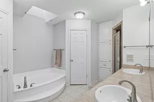 6065 Autumn Hills Dr, Fort Worth, TX 76140 - Photo 17