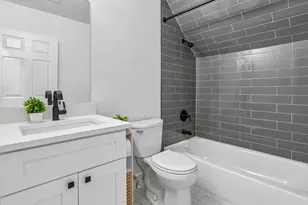 104 W 2nd St, Waxahachie, TX 75165 - Photo 15