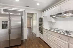 4437 Avonshire Ln, Plano, TX 75093 - Photo 5