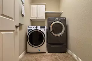 7812 Edgeglen Trail, Sachse, TX 75048 - Photo 9