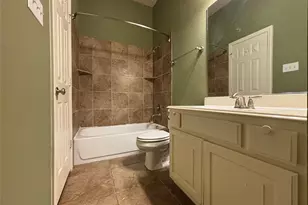 7812 Edgeglen Trail, Sachse, TX 75048 - Photo 15