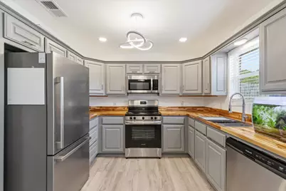 6716 Bartay Drive, North Richland Hills, TX 76182 - Photo 15