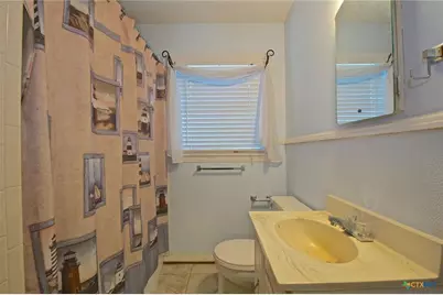 211 W Long Street, Elm Mott, TX 76640 - Photo 15