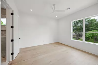 3815 Hawick Lane, Dallas, TX 75220 - Photo 27