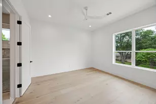 3815 Hawick Ln, Dallas, TX 75220 - Photo 27