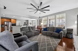 2679 Lake Ridge Dr, Little Elm, TX 75068 - Photo 9