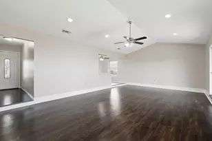 2925 Portales Dr, Fort Worth, TX 76116 - Photo 7