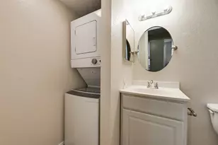 3101 Sondra Dr, Fort Worth, TX 76107 - Photo 9