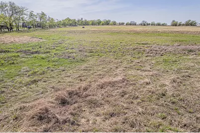 12588 Flow, Krum, TX 76249 - Photo 13
