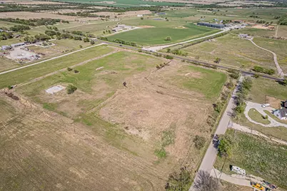 12588 Flow, Krum, TX 76249 - Photo 17