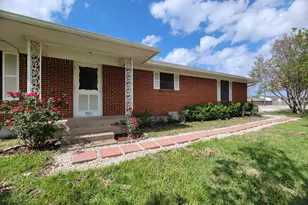 5941 Sachse St, Sachse, TX 75048 - Photo 1