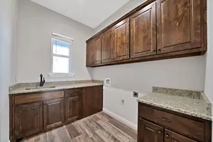 404 Spring Valley Rd, Weatherford, TX 76087 - Photo 29