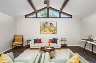 632 Caduceus Ct, Hurst, TX 76053 - Photo 5