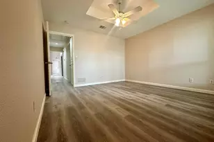 3043 Allister St, Dallas, TX 75229 - Photo 7