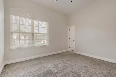 138 Fairweather Drive, Burleson, TX 76028 - Photo 19