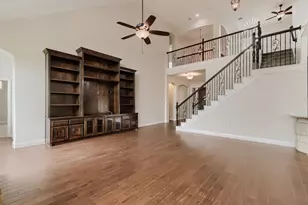 138 Fairweather Dr, Burleson, TX 76028 - Photo 5