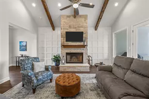 624 Lindsay Ln, Robinson, TX 76706 - Photo 7