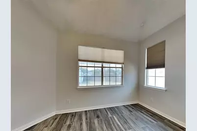 7513 Silverthorn Drive, Rowlett, TX 75089 - Photo 7