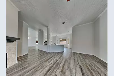 7513 Silverthorn Drive, Rowlett, TX 75089 - Photo 3