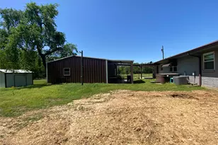 1410 E Royall Blvd, Malakoff, TX 75148 - Photo 11