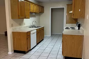 4504 Mizzenmast Ct, Fort Worth, TX 76135 - Photo 5