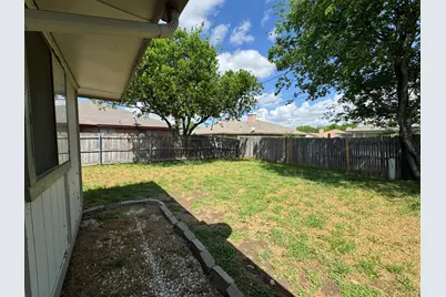 4504 Mizzenmast Court, Fort Worth, TX 76135 - Photo 15