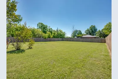 401 N Sierra Trail, Pilot Point, TX 76258 - Photo 29