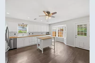 2732 Foxcroft Circle, Denton, TX 76209 - Photo 15