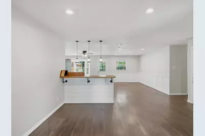 2732 Foxcroft Circle, Denton, TX 76209 - Photo 11