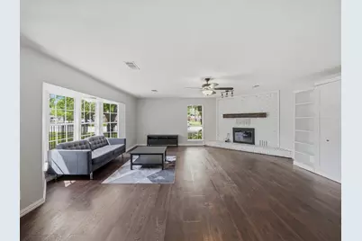 2732 Foxcroft Circle, Denton, TX 76209 - Photo 7