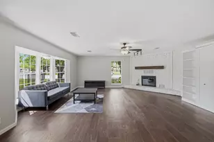 2732 Foxcroft Cir, Denton, TX 76209 - Photo 7