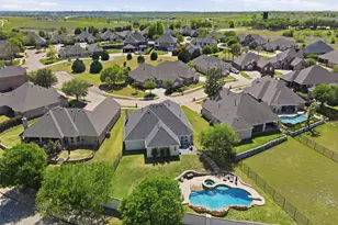 9012 Reata W Dr, Benbrook, TX 76126 - Photo 39