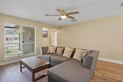 9620 Dale Glade Drive, Dallas, TX 75217 - Photo 23