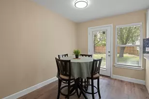 9620 Dale Glade Dr, Dallas, TX 75217 - Photo 11