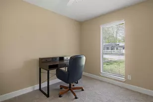 9620 Dale Glade Dr, Dallas, TX 75217 - Photo 17