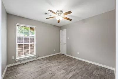 521-525 Gilcrease Street, Van Alstyne, TX 75495 - Photo 11