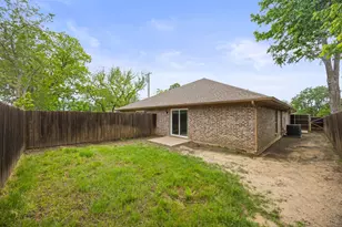 521-525 Gilcrease St, Van Alstyne, TX 75495 - Photo 15