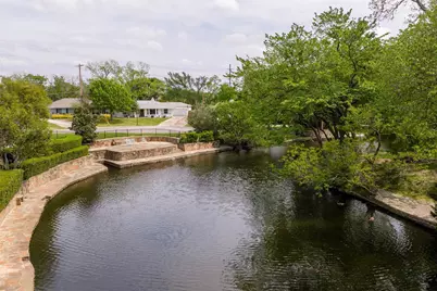 6645 Lange Circle, Dallas, TX 75214 - Photo 39