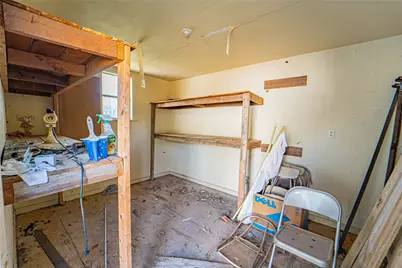 1304 Sycamore Street, Breckenridge, TX 76424 - Photo 31