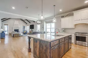 305 Arrowhead Pass, Keller, TX 76248 - Photo 23